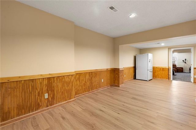 13 Rediger Court SE, Acworth, GA 30102