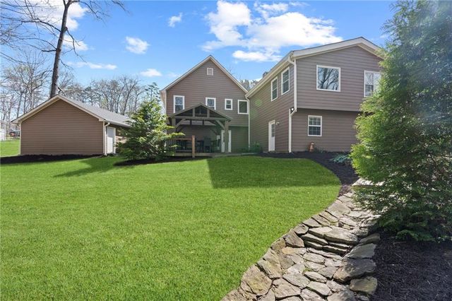 13 Rediger Court SE, Acworth, GA 30102