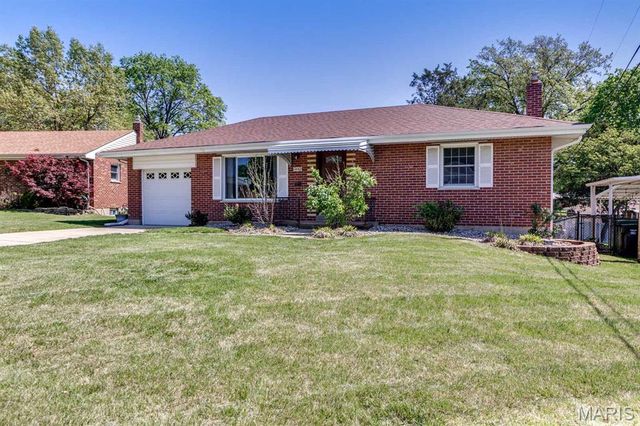 10102 Maryvale Lane, St Louis, MO 63123