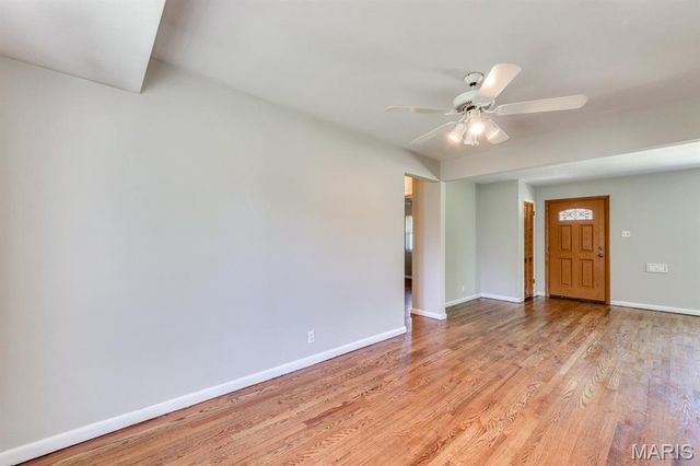 10102 Maryvale Lane, St Louis, MO 63123