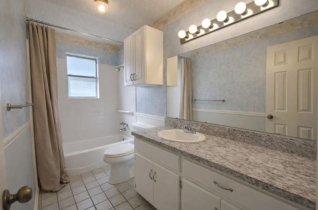 2302 Shiloh Street, Denison, TX 75020