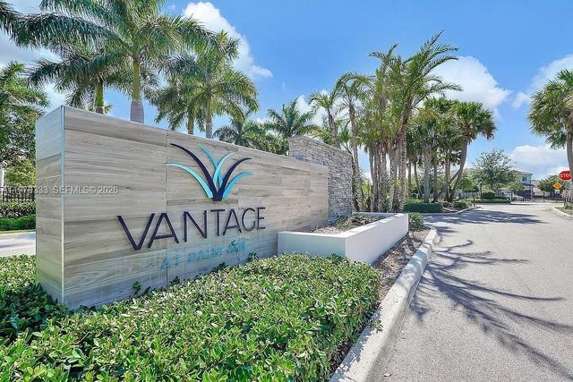 445 NW 36th Ave, Pompano Beach, FL 33069