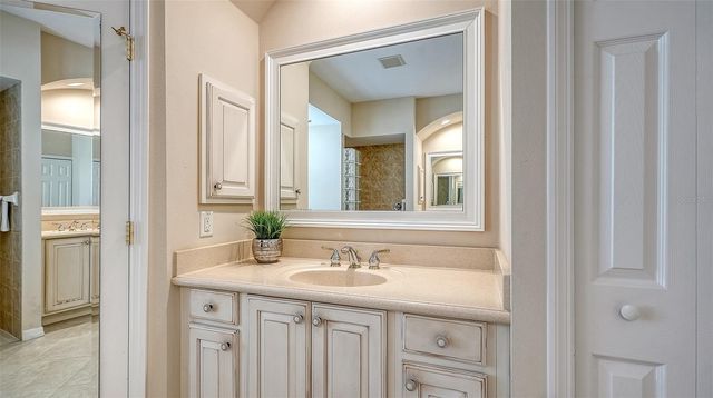 522 LUMINARY BOULEVARD, Osprey, FL 34229