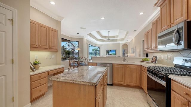 522 LUMINARY BOULEVARD, Osprey, FL 34229