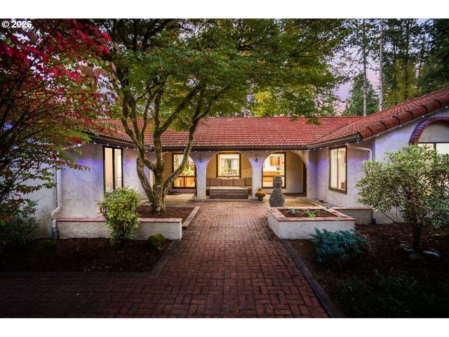 29013 Ne 33RD St, Camas, WA 98607