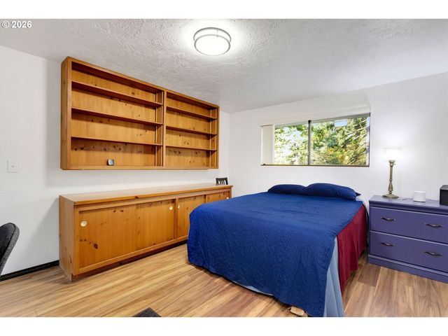 29013 Ne 33RD St, Camas, WA 98607
