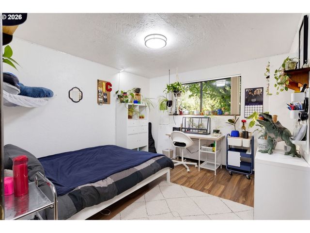 29013 Ne 33RD St, Camas, WA 98607