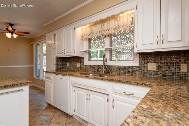 3451 E Carol Drive, Springfield, MO 65809