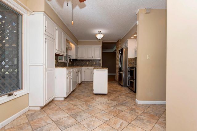 3451 E Carol Drive, Springfield, MO 65809
