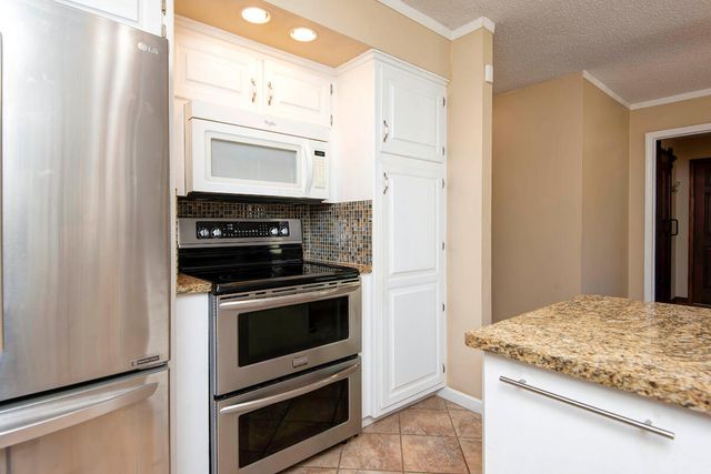 3451 E Carol Drive, Springfield, MO 65809