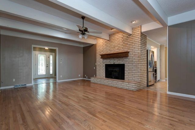 3451 E Carol Drive, Springfield, MO 65809
