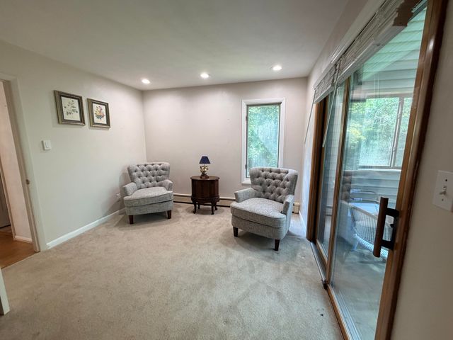 1051 Windfield LN, Wirtz, VA 24184