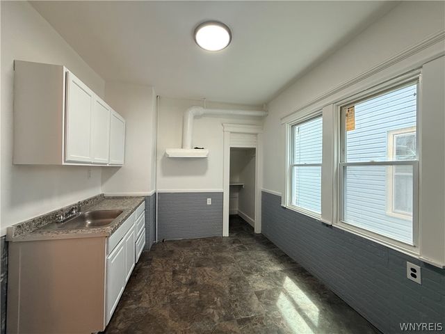 160 Timon Street, Buffalo, NY 14208