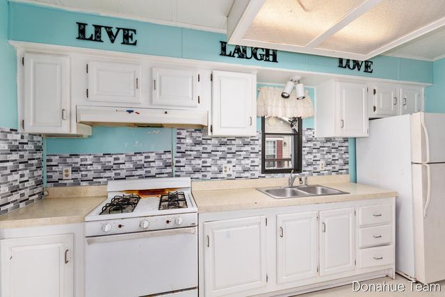 1730 Fay Street SE, Lowell, MI 49331