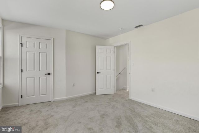 507 WASHBURN AVE, Baltimore, MD 21225