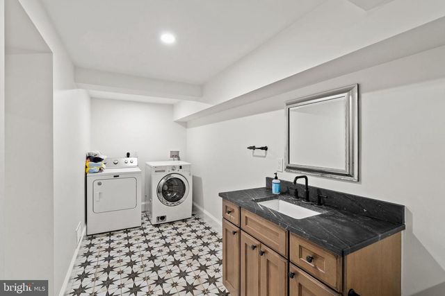 311 QUARRY LN, Haverford, PA 19041