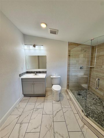 1004 S EMPIRE STREET, Plant City, FL 33563