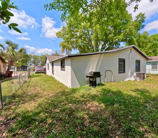 1004 S EMPIRE STREET, Plant City, FL 33563