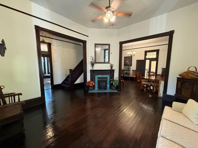 135 S 8th Street, Mammoth Spring, AR 72554