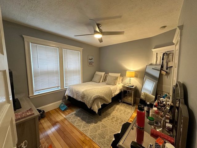 207 Boston Ave B, Medford, MA 02155