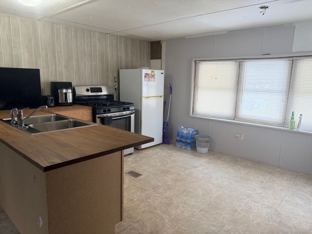 5141 Pebble Lane, Loves Park, IL 61111