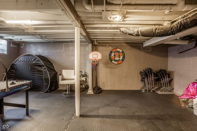 11931 E Welland Street, Indianapolis, IN 46229