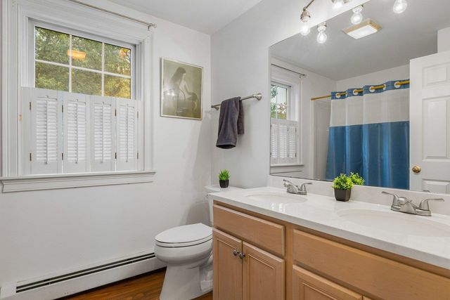 14 Viola Circle, Seabrook, NH 03874