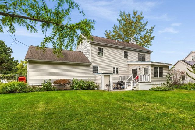 14 Viola Circle, Seabrook, NH 03874