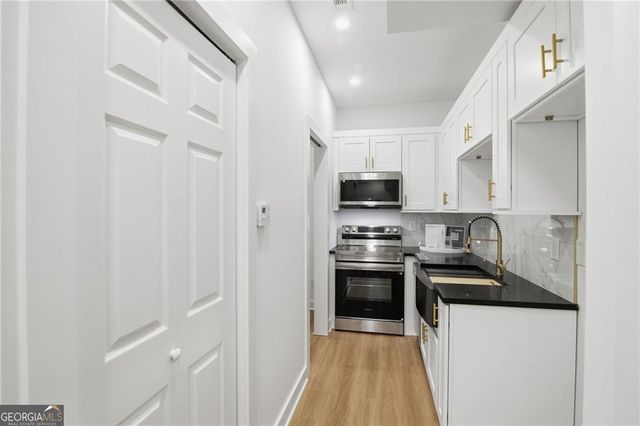 6305 Shannon Parkway UNIT 115, Union City, GA 30291