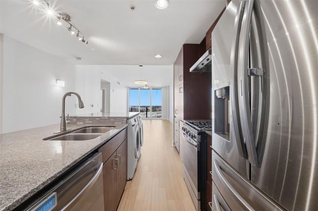 1208 E KENNEDY BOULEVARD 1121, Tampa, FL 33602