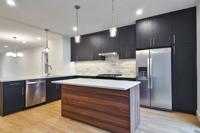 1521 N Lawndale Avenue, Chicago, IL 60651