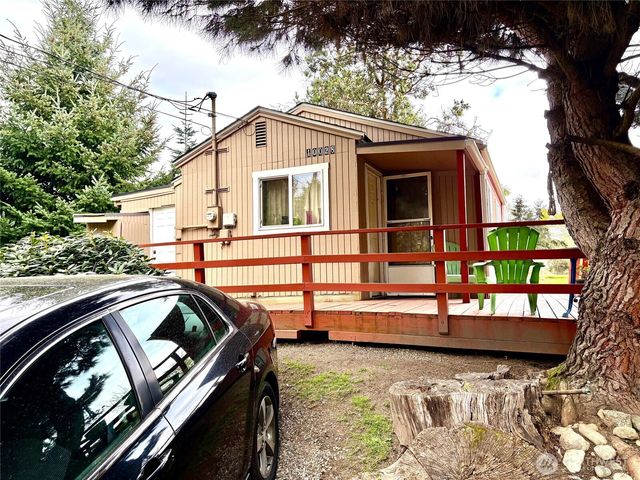 10028 30th Avenue SW, Seattle, WA 98146