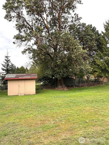 10028 30th Avenue SW, Seattle, WA 98146