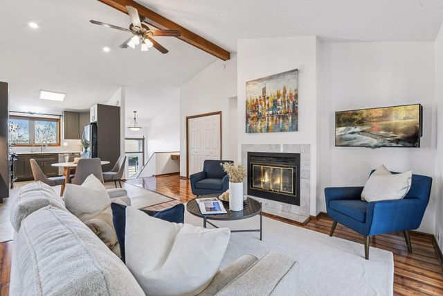 110312 Center Green Circle, Chaska, MN 55318