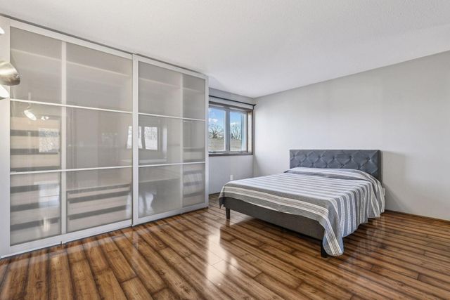 110312 Center Green Circle, Chaska, MN 55318