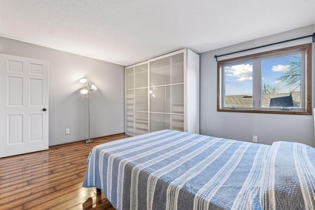 110312 Center Green Circle, Chaska, MN 55318