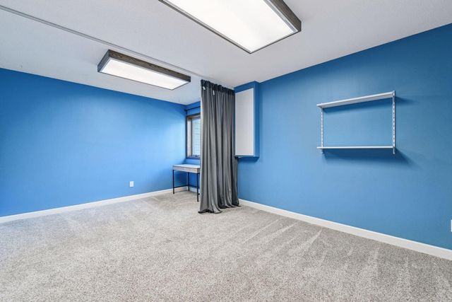 110312 Center Green Circle, Chaska, MN 55318