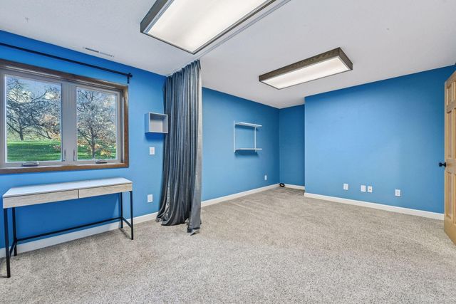 110312 Center Green Circle, Chaska, MN 55318