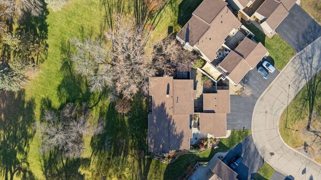 110312 Center Green Circle, Chaska, MN 55318