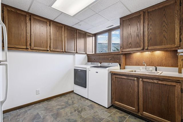 110312 Center Green Circle, Chaska, MN 55318