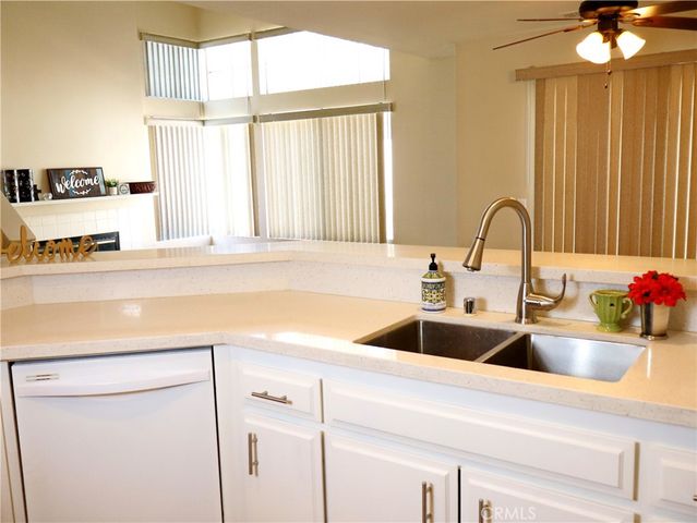 1121 San Marino Court 101, Corona, CA 92881