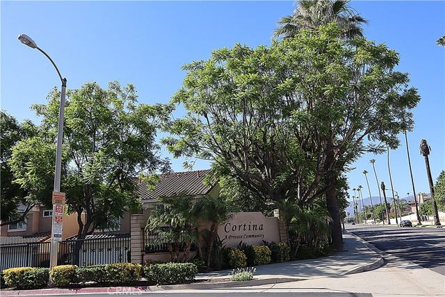 1121 San Marino Court 101, Corona, CA 92881