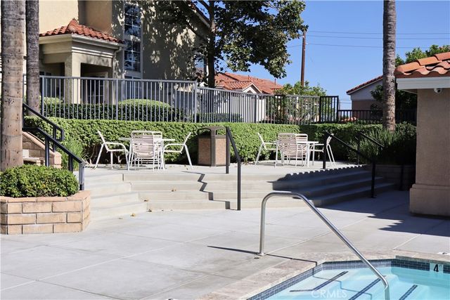 1121 San Marino Court 101, Corona, CA 92881