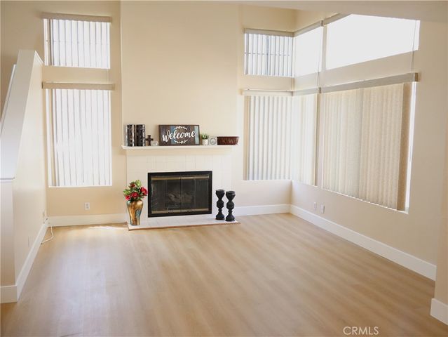 1121 San Marino Court 101, Corona, CA 92881