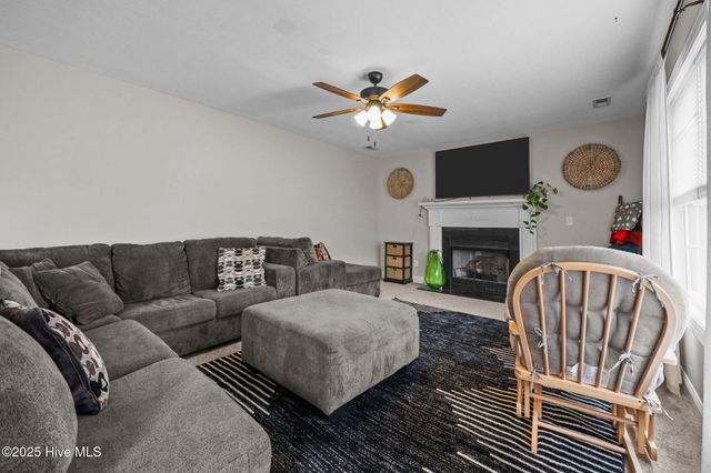 254 Silver Hills Drive, Jacksonville, NC 28546