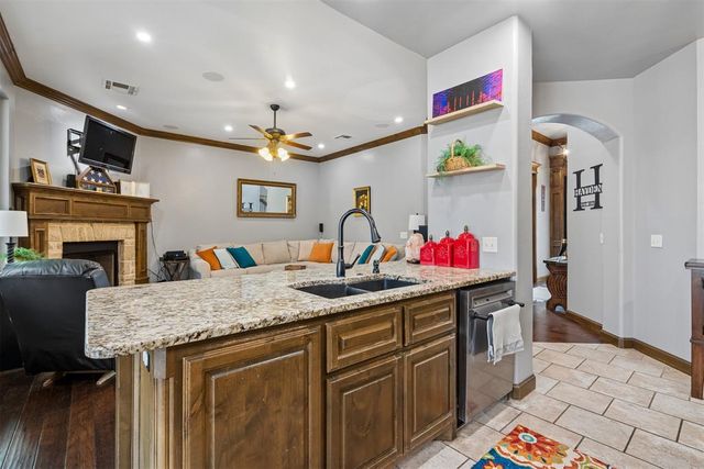 1314 Ladera Circle, Moore, OK 73160