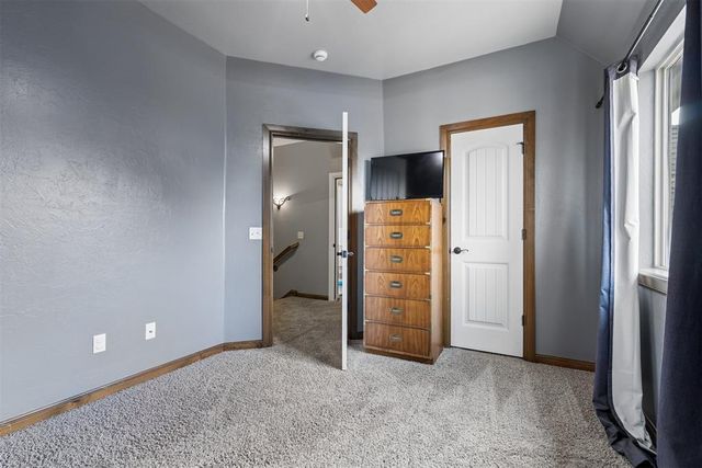 1314 Ladera Circle, Moore, OK 73160