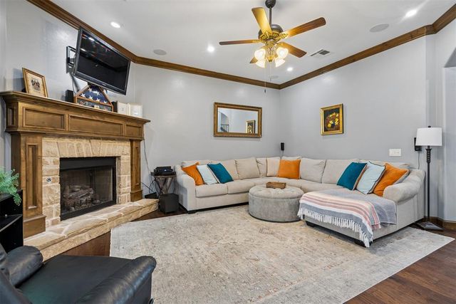 1314 Ladera Circle, Moore, OK 73160