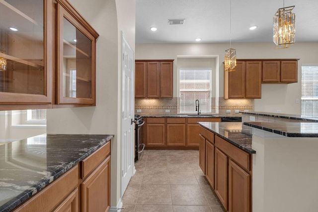 215 Briar Trace Lane, Richmond, TX 77406