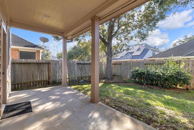 215 Briar Trace Lane, Richmond, TX 77406